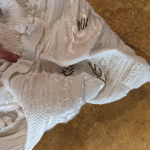 Rare White Robe- Hand Made in Belgium- Beautiful Beadwork- Heavy Weight - Size L - Picture 10 of 10